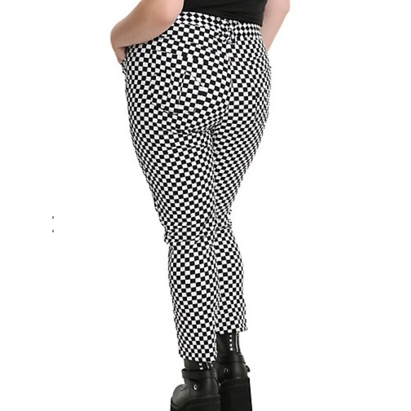 Plus size checkered Tripp NYC pants size 18 & 20 - Picture 2 of 8